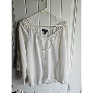Women's blouse